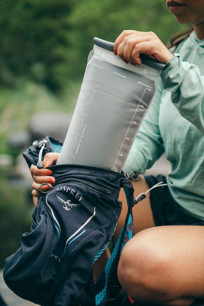 Гидратор с термоизоляцией HYDRAPAK Velocity IT 1,5L (АS381) серый Гидратор с термоизоляцией HYDRAPAK Velocity IT 1,5L (АS381) серый