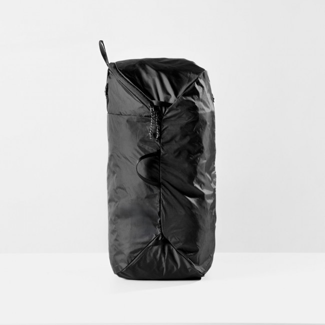 Складной мешок для белья MATADOR Packable Laundry Bag (MATLB1001BK) черный Складной мешок для белья MATADOR Packable Laundry Bag (MATLB1001BK) черный