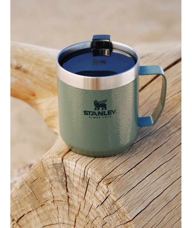 Термокружка STANLEY Classic с ручкой 0,35L (10-09366-005) зелёная Термокружка STANLEY Classic с ручкой 0,35L (10-09366-005) зелёная