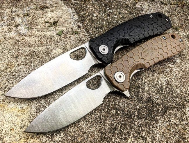 Нож Honey Badger Flipper L (HB1001) с чёрной рукоятью