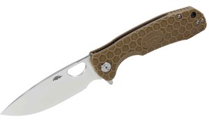 Нож Honey Badger Flipper L (HB1002) с песочной рукоятью Нож Honey Badger Flipper L (HB1002) с песочной рукоятью